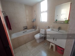 Compass Heights (D19), Apartment #198674472